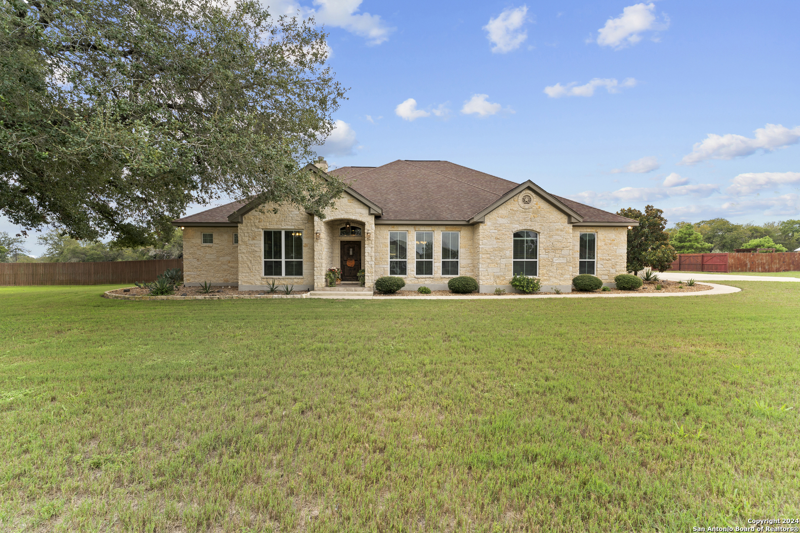 View La Vernia, TX 78121 house