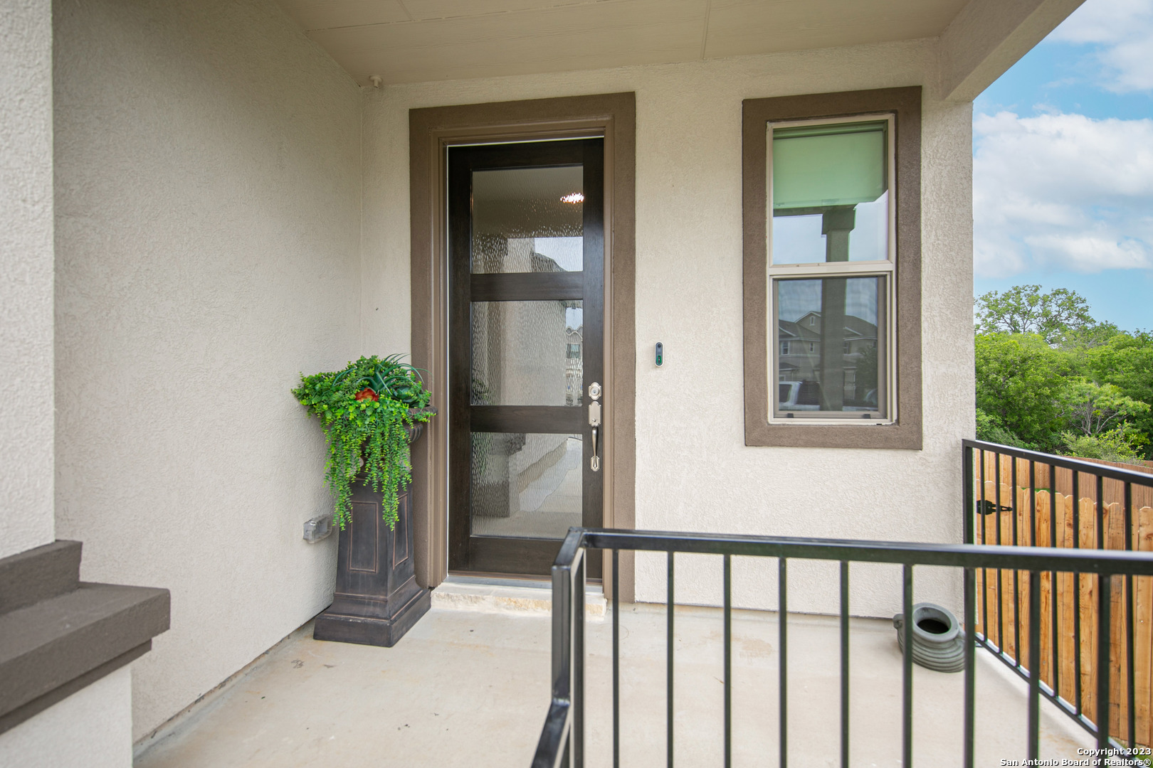 10007 Overlook Pt