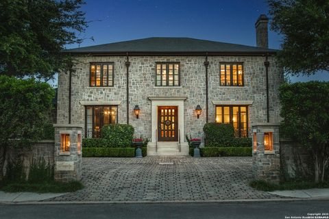 20 Thornhurst San Antonio TX 78218