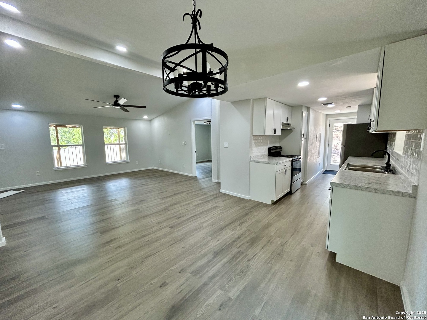1250 Pecan