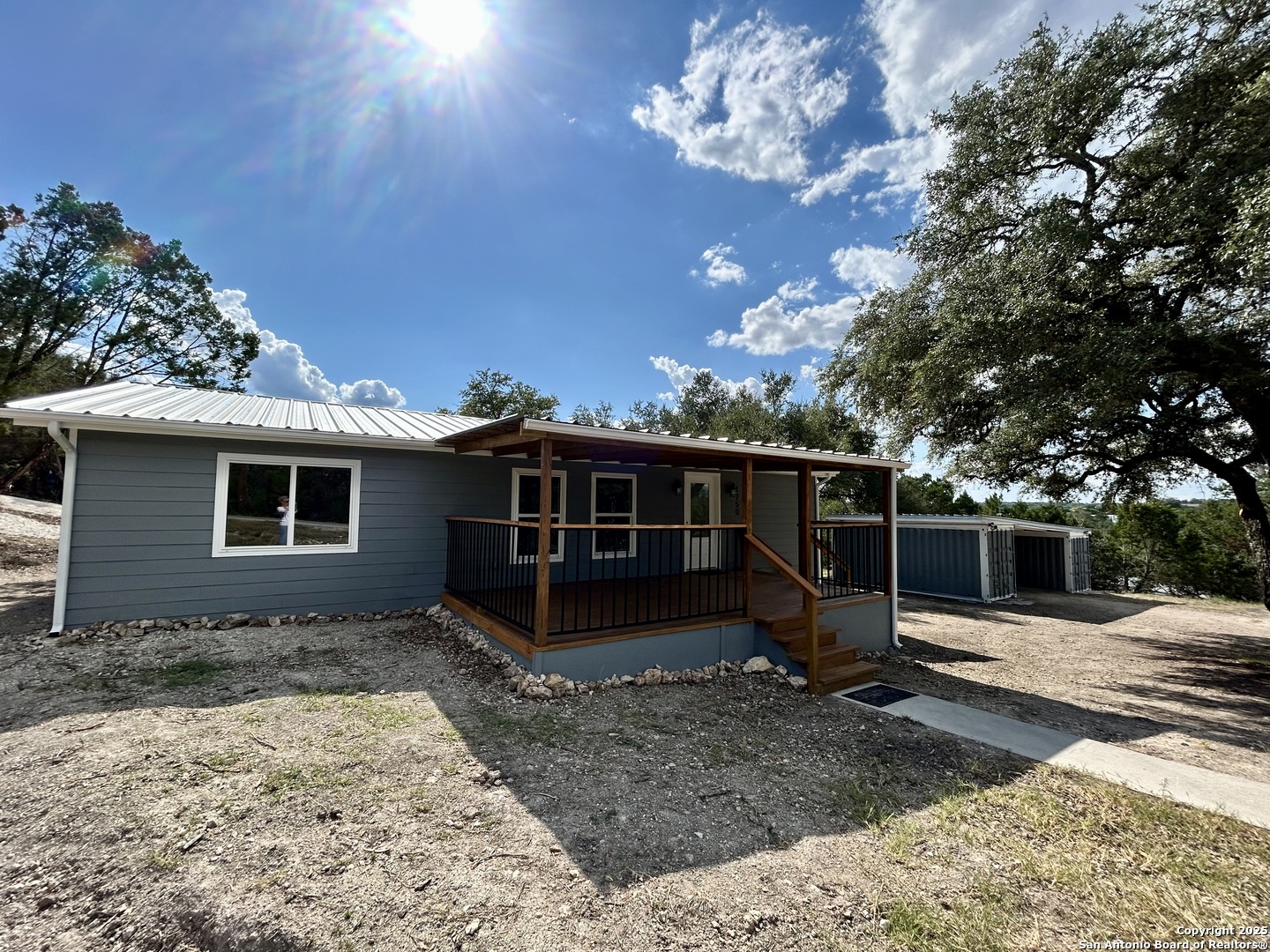 1250 Pecan