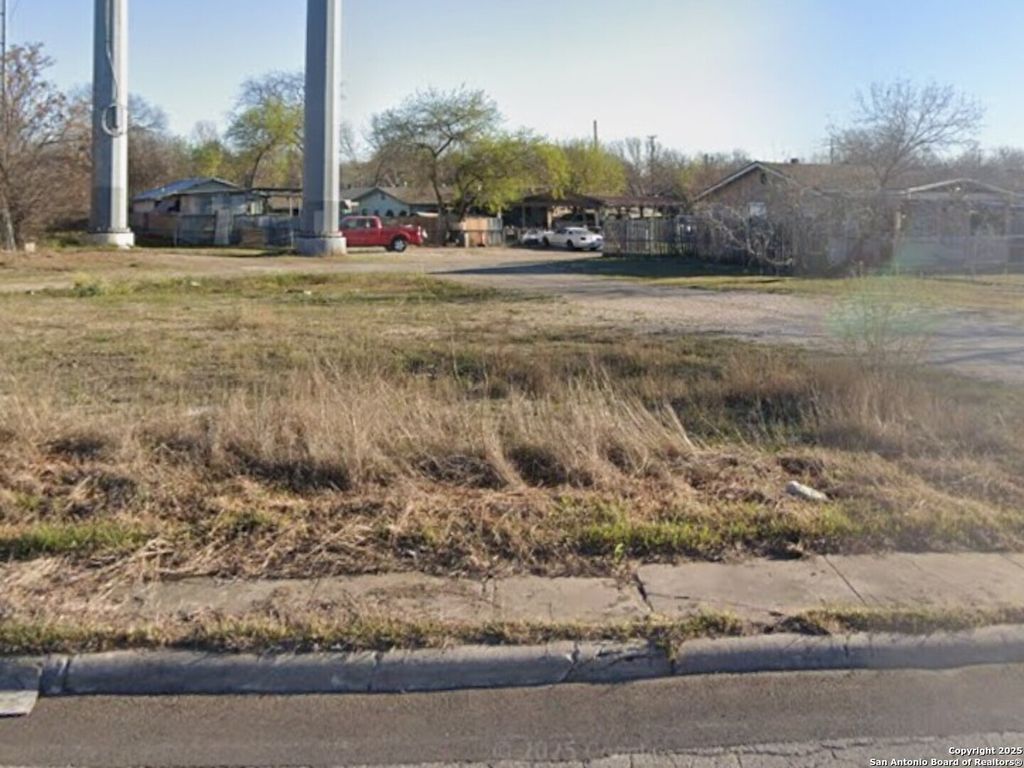 Photo of 4643 Mascota, San Antonio, TX 78237 (MLS # 1930013)