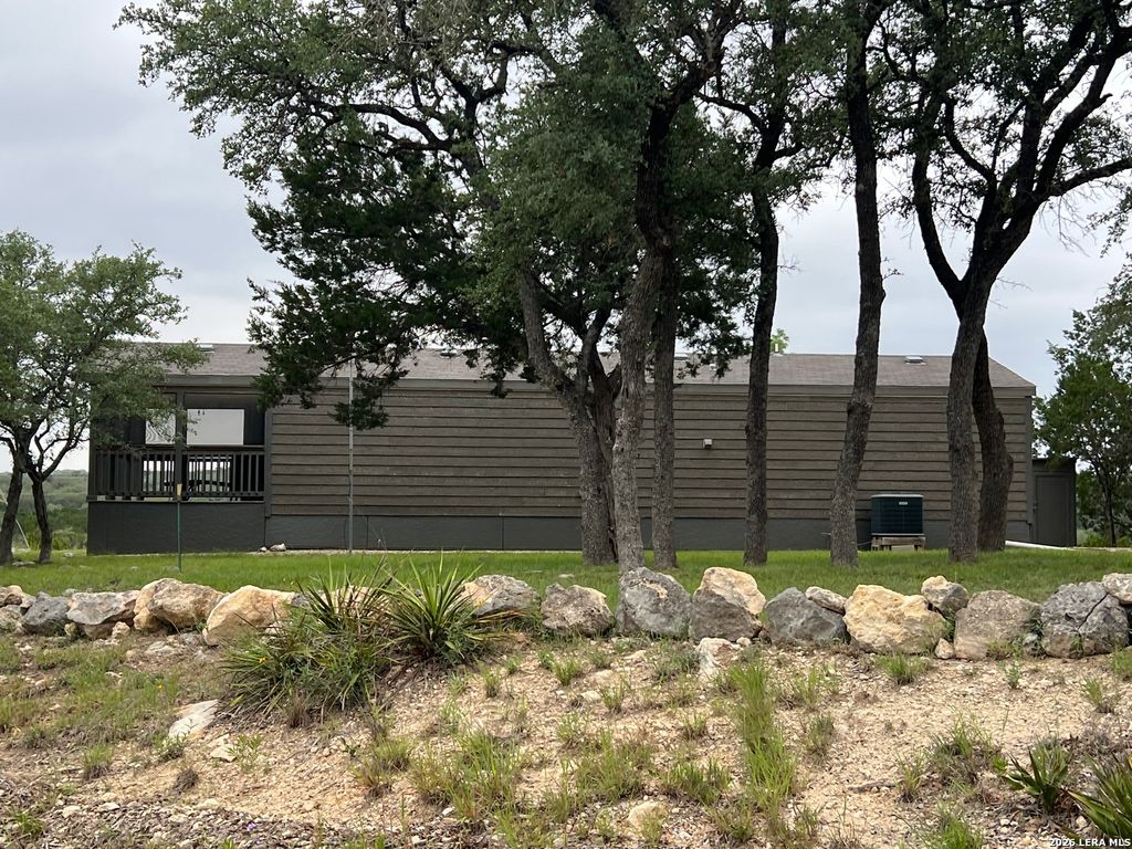Photo of 333 Spanish Oak, Bandera, TX 78003 (MLS # 1965391)