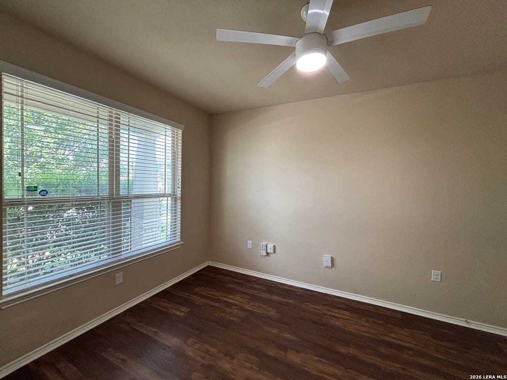 Photo of 7118 HIBISCUS FLS, San Antonio, TX 78218 (MLS # 2006843)
