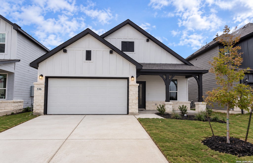 Photo of 336 WILD CREEK RD, Seguin, TX 78155 (MLS # 2000005)