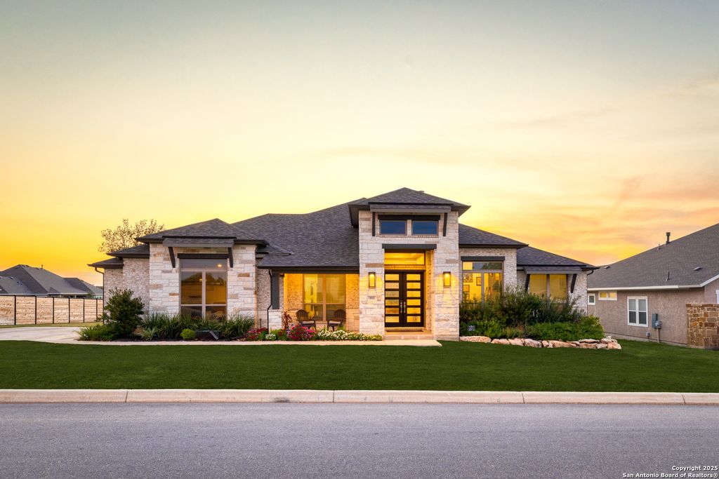 Photo of 552 Falcon Cove, San Antonio, TX 78009 (MLS # 1934133)