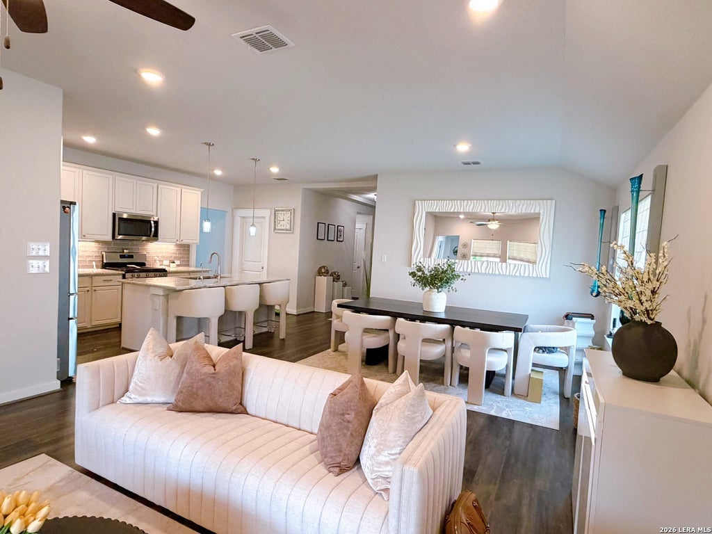 Photo of 3834 Glenloch, Converse, TX 78109 (MLS # 1953696)