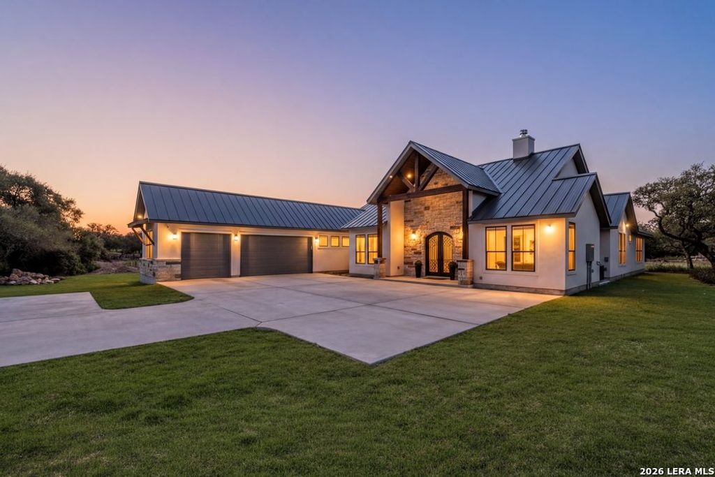 Photo of 877 Annabelle Ave, Bulverde, TX 78163 (MLS # 1950155)