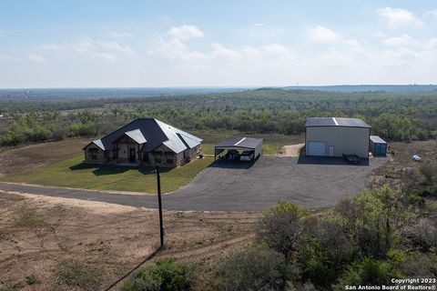 A home in Devine