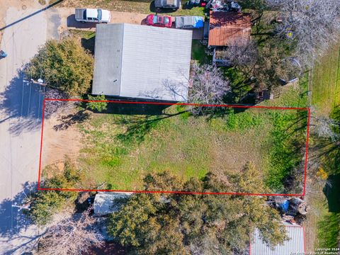 Tiny photo for 7988 E 5TH ST, Somerset, TX 78069 (MLS # 1744331)
