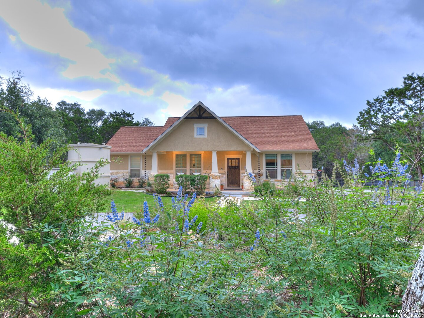 5290 Spring Branch