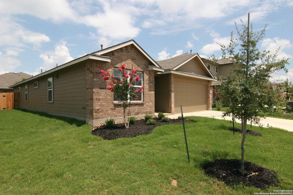 Photo of 8735 Fischer Falls, San Antonio, TX 78254 (MLS # 1991882)