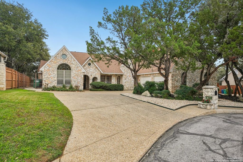 Photo of 17306 Fountain Mist, San Antonio, TX 78248 (MLS # 1930226)