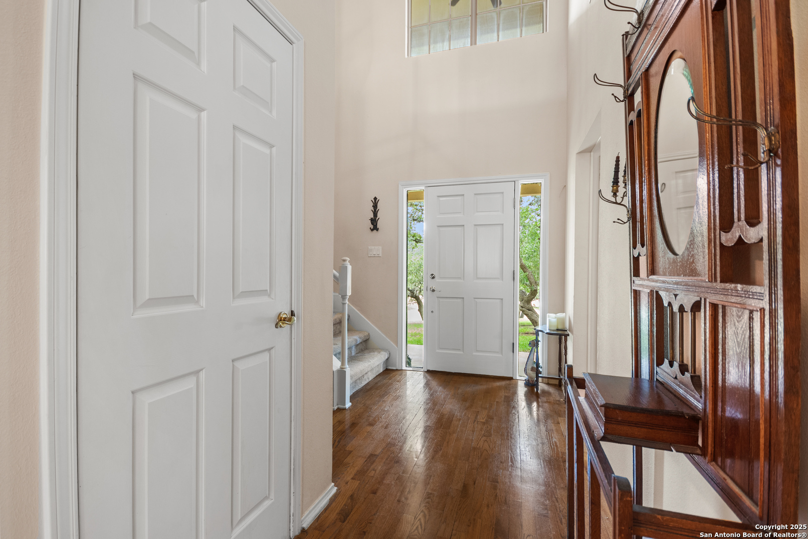 8519 Alydar Cir