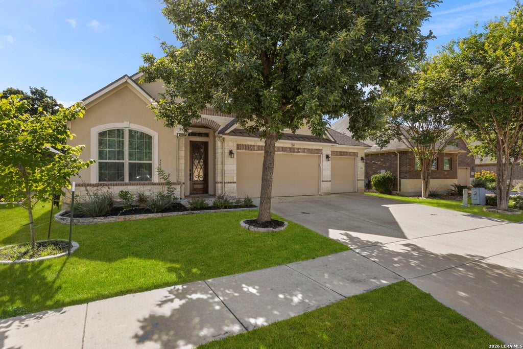 Photo of 109 Alder Woods, Boerne, TX 78006 (MLS # 1991394)