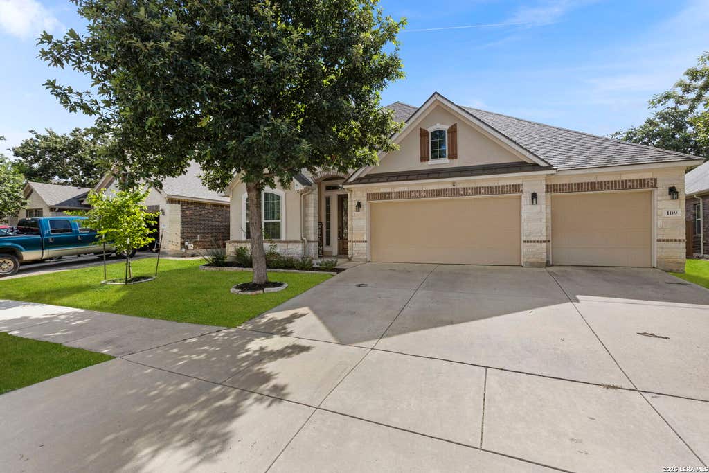 Photo of 109 Alder Woods, Boerne, TX 78006 (MLS # 1991394)