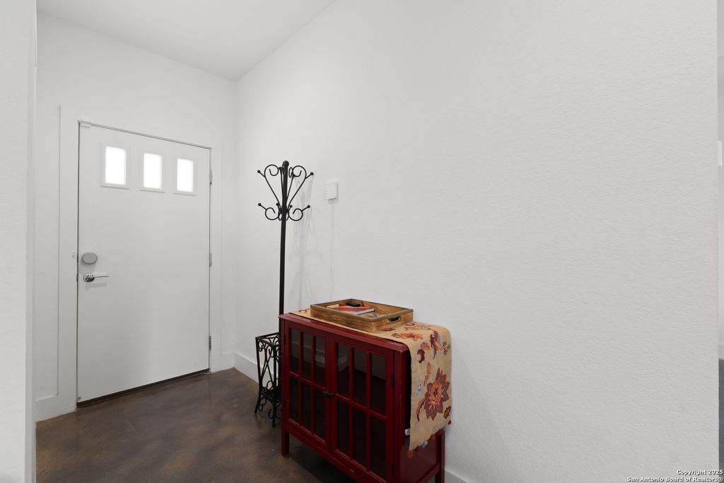 Photo of 210 Utah UNIT 701, San Antonio, TX 78210 (MLS # 1917341)