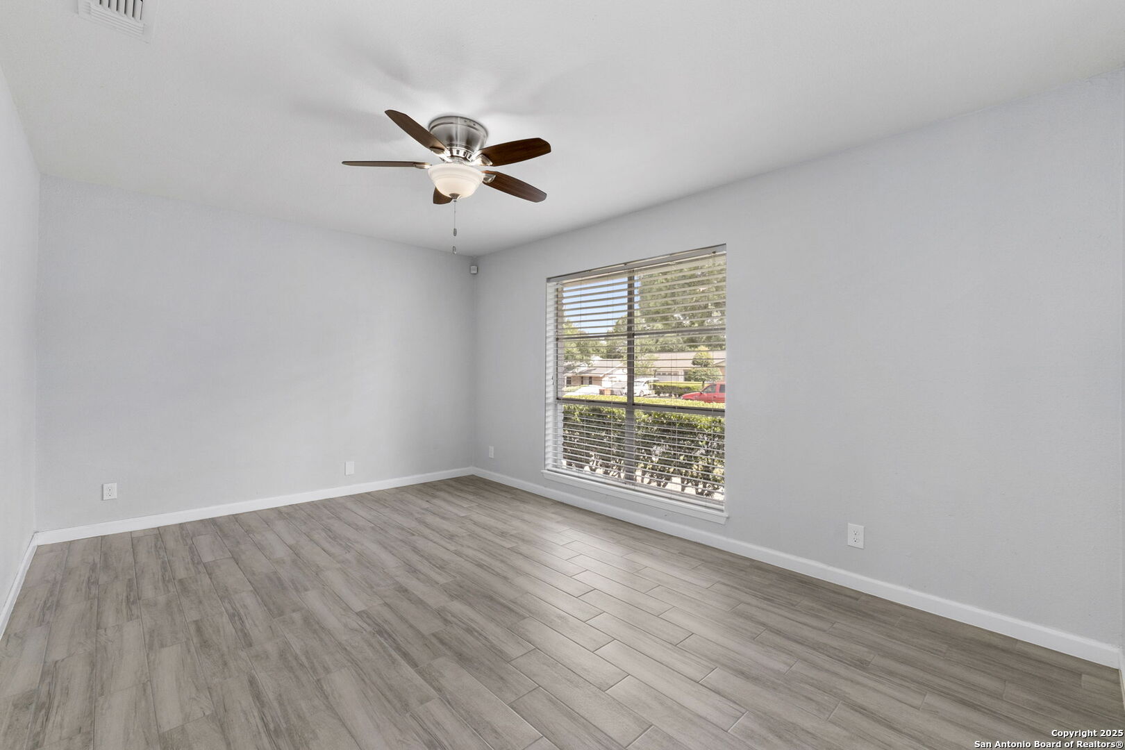 6818 Forest Meadow