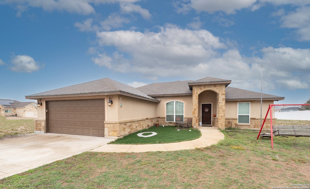 Photo of 103 Muirfield, La Vernia, TX 78121 (MLS # 1926840)