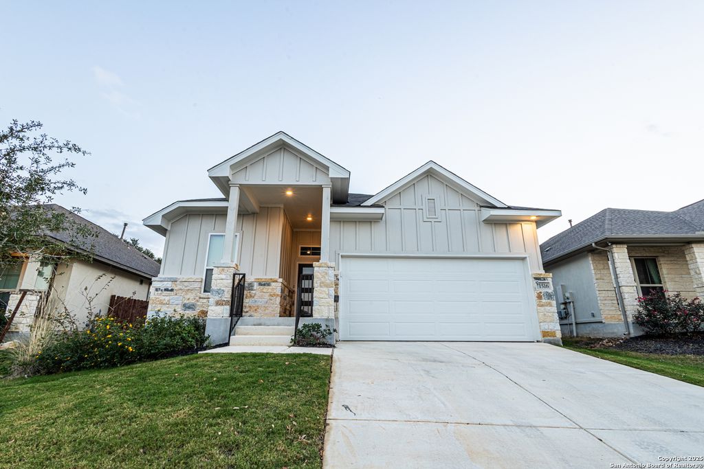 Photo of 1516 SPECHTS, New Braunfels, TX 78132 (MLS # 1925009)