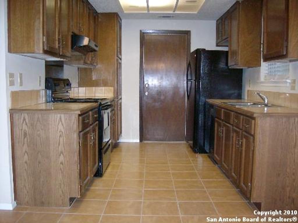 Photo of 8907 TIMBER ELM ST, San Antonio, TX 78250 (MLS # 1957836)