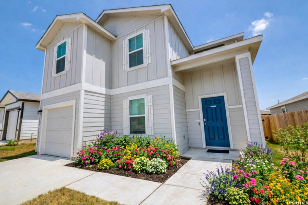 Photo of 9558 Ranch Loop, San Antonio, TX 78254 (MLS # 1956908)