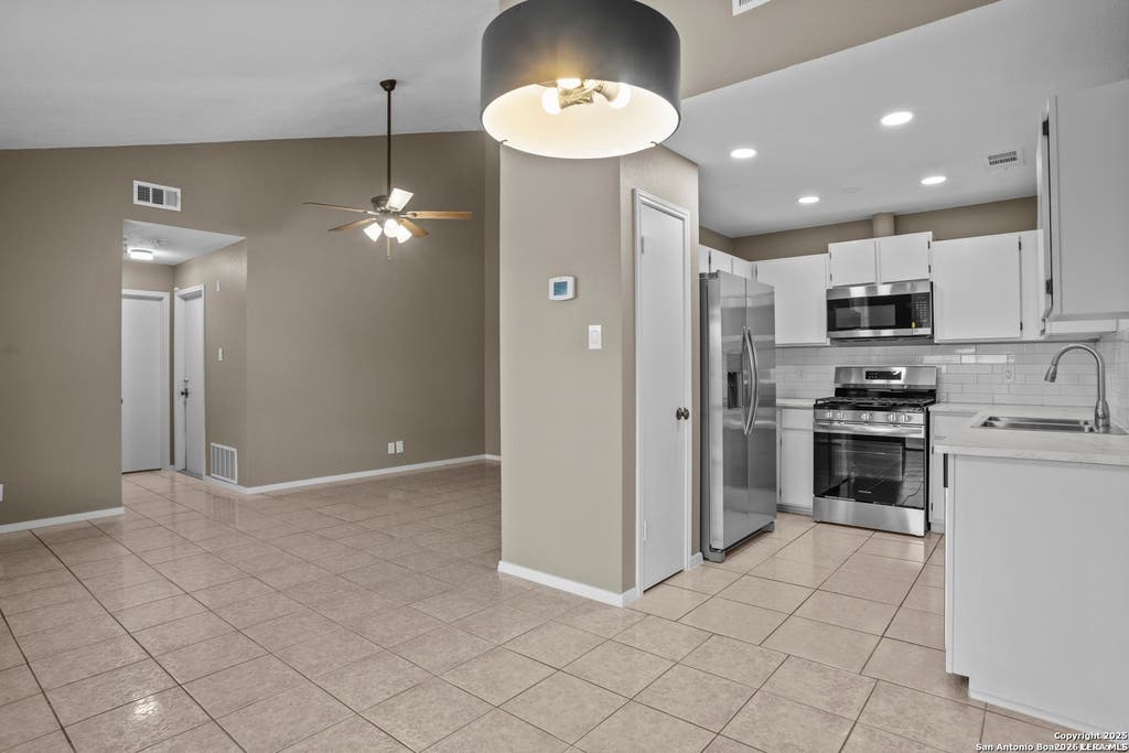 Photo of 5279 MEADOW RISE ST, San Antonio, TX 78250 (MLS # 2010263)