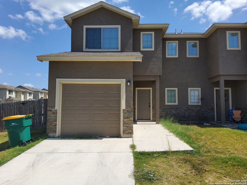 Photo of 8712 VISTA DE NUBES, Converse, TX 78109 (MLS # 1915226)