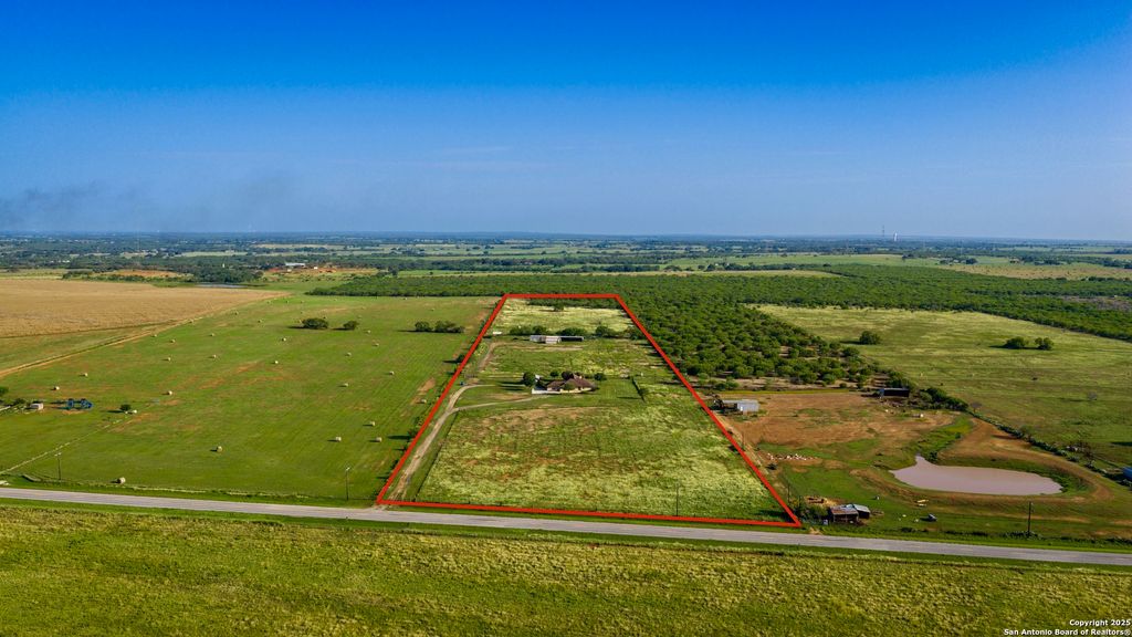 Photo of 2387 Fm 537, Floresville, TX 78114 (MLS # 1883863)