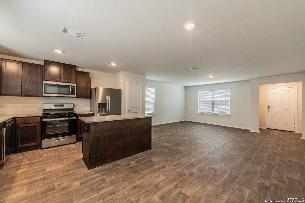 Photo of 1006 Western Whipbird, San Antonio, TX 78253 (MLS # 1939267)