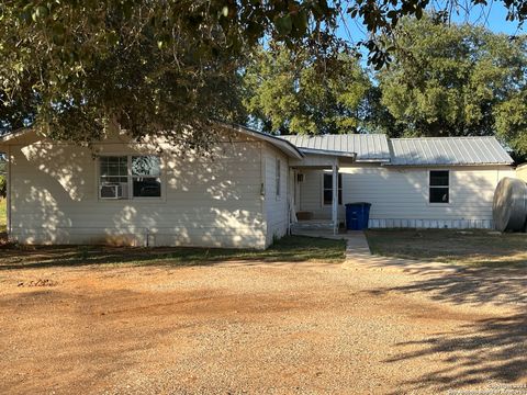 A home in Dilley