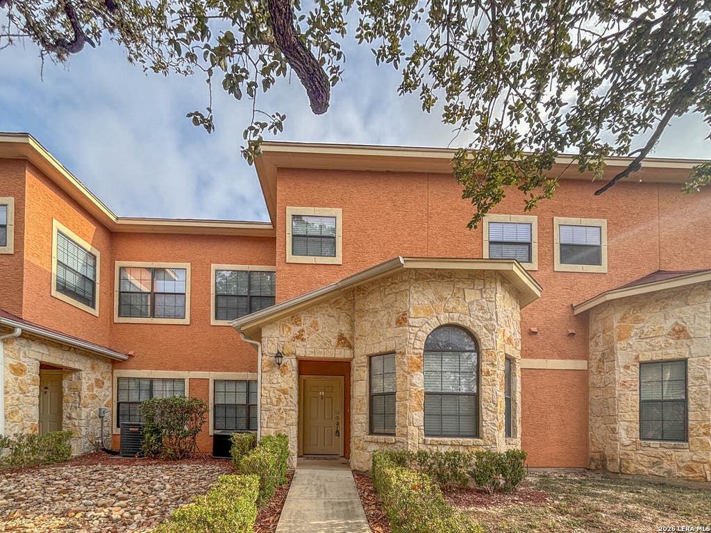 Photo of 6160 ECKHERT RD 607 #607, San Antonio, TX 78240 (MLS # 2007670)