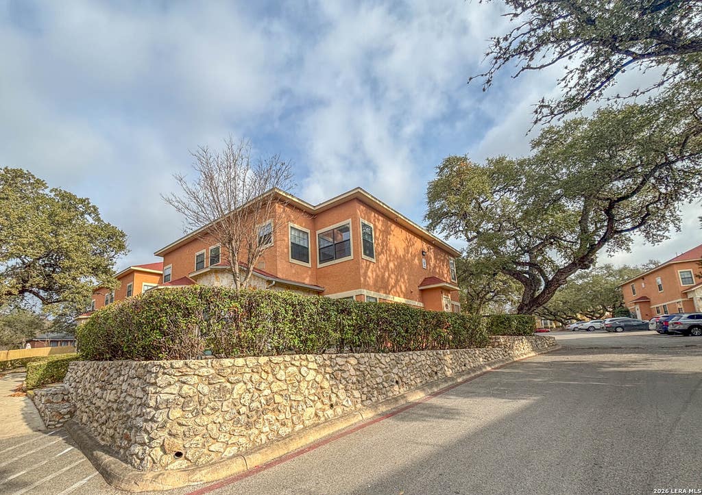 Photo of 6160 ECKHERT RD 607 #607, San Antonio, TX 78240 (MLS # 2007670)