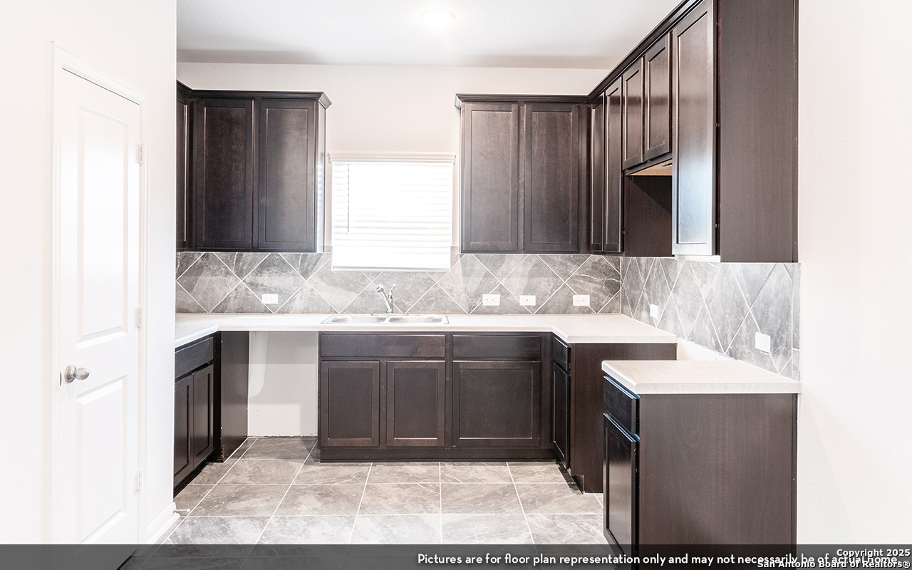 11106 SCHMIDT LN