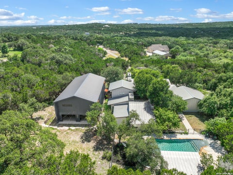 Property photo of 401 Buffalo Springs Spur, New Braunfels, TX 78132