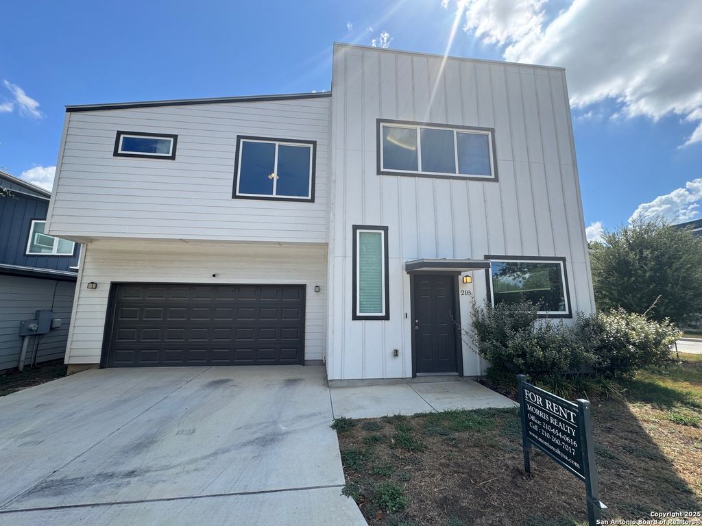 Photo of 218 Rainbow, San Antonio, TX 78209 (MLS # 1955460)