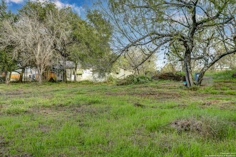 A home in Lytle