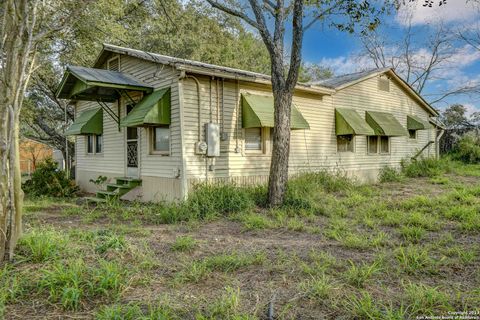 A home in Lytle