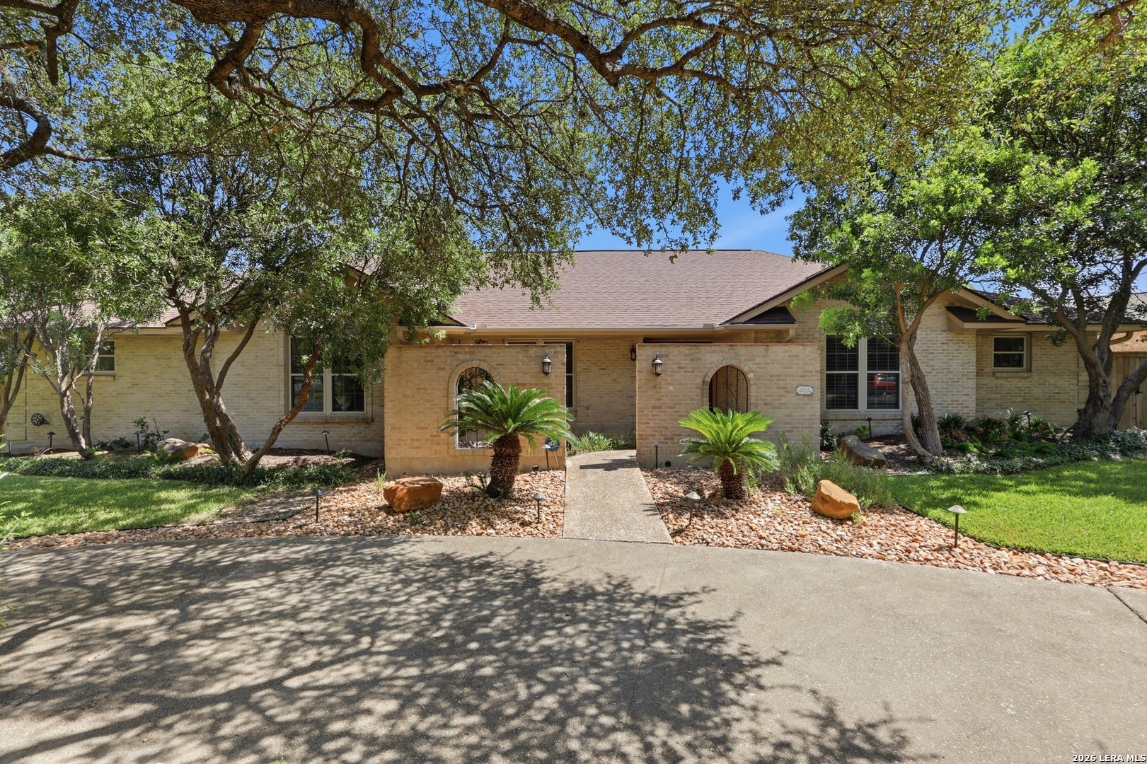 102 IRONGATE RD