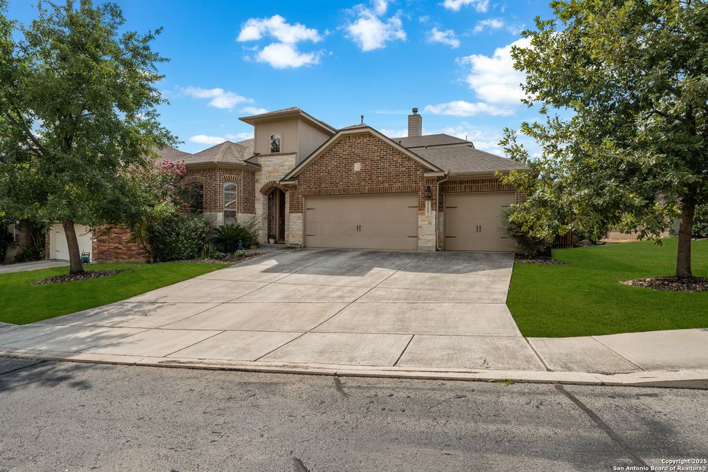 Photo of 25007 Seal Cove, San Antonio, TX 78255 (MLS # 1909108)