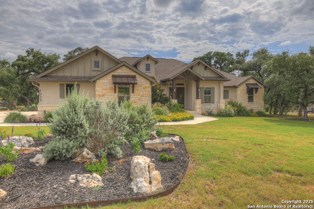 1235 smoky loop