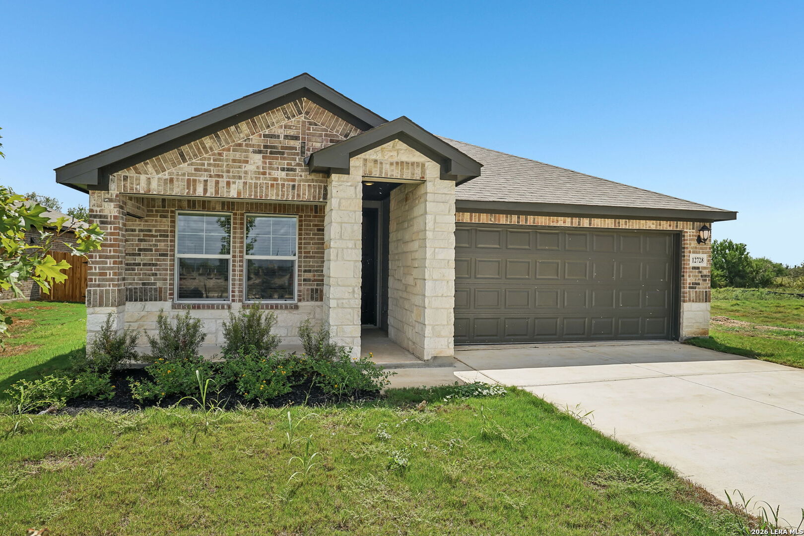 12728 Winding Butte
