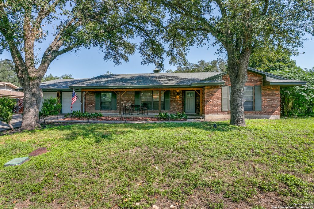 Photo of 513 Winfield, Windcrest, TX 78239 (MLS # 1907353)