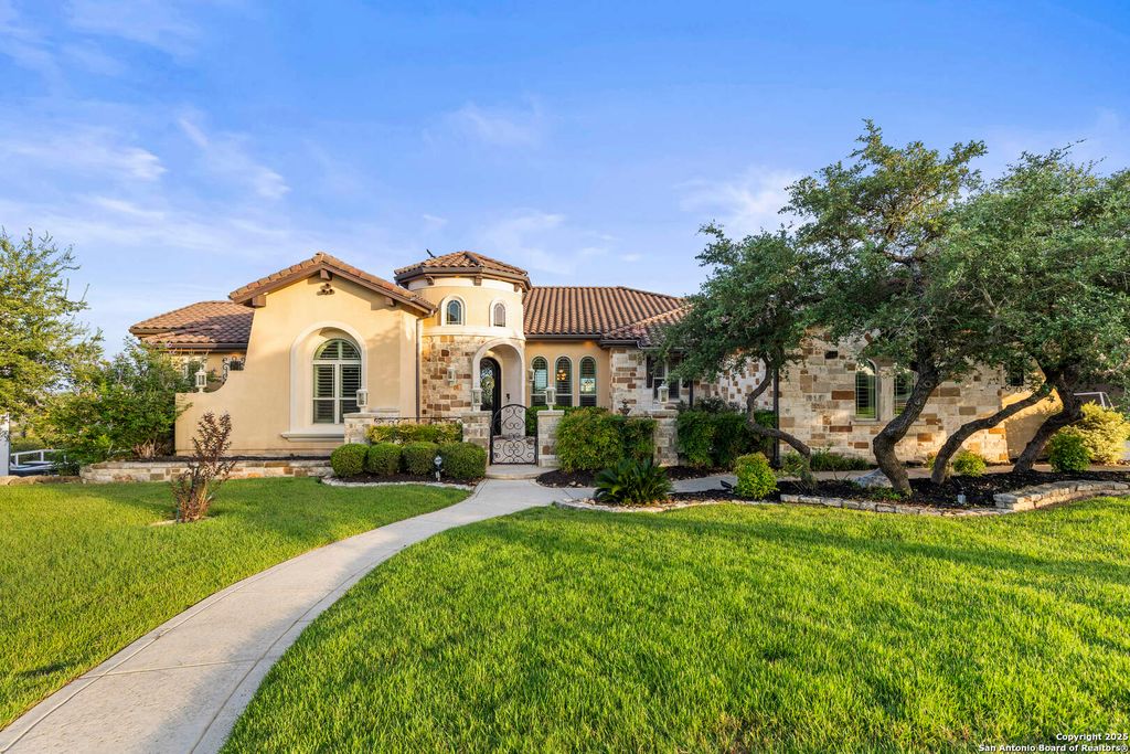 Photo of 8514 Terra Mont, San Antonio, TX 78255 (MLS # 1943972)