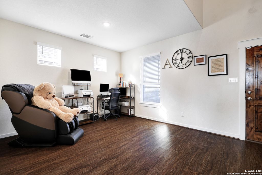 Photo of 10614 Rosalina Loop, Converse, TX 78109 (MLS # 1912704)