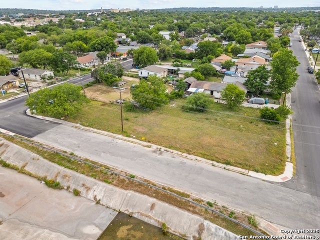 Photo of 607 san eduardo, San Antonio, TX 78228 (MLS # 1866750)