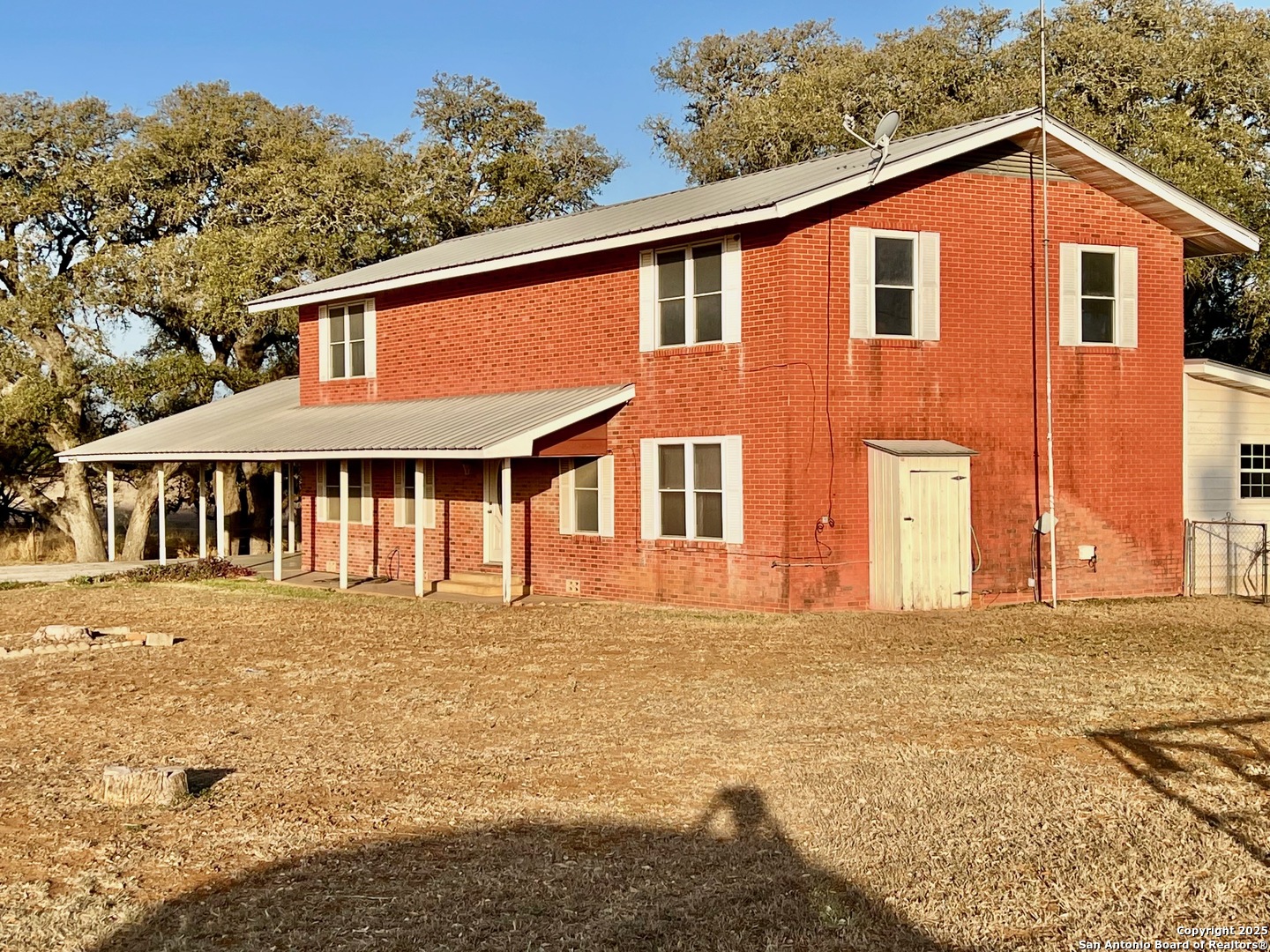 Listing image 4