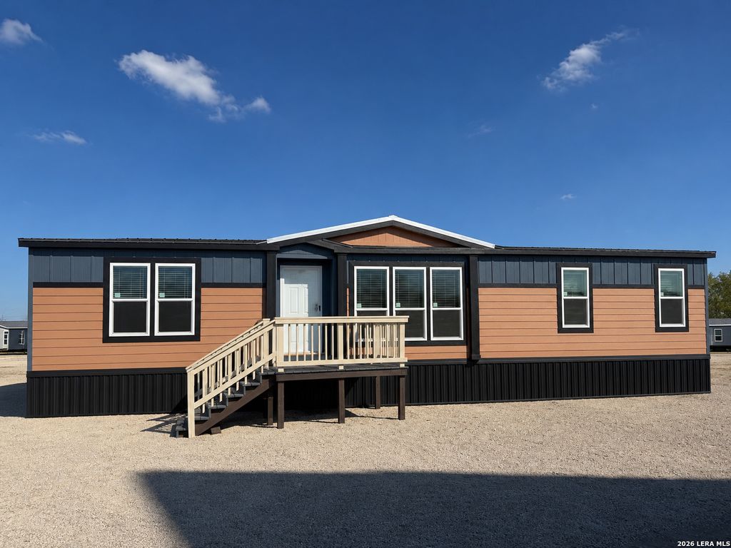Photo of 200 LOLITA DR, Lytle, TX 78052 (MLS # 1992209)