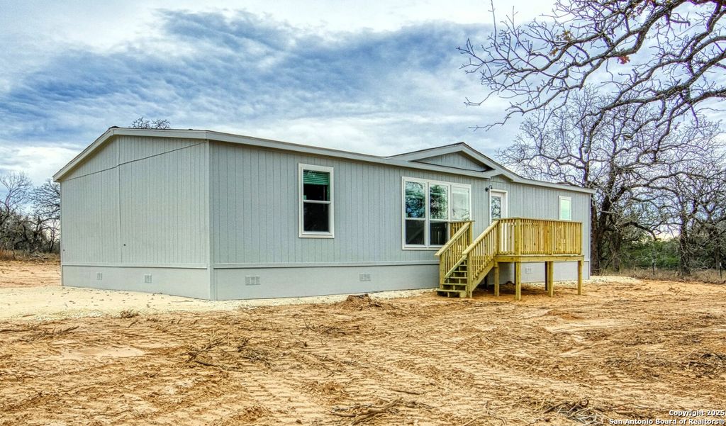 Photo of 13436 Adkins St Hedwig Rd, St Hedwig, TX 78152 (MLS # 1893620)