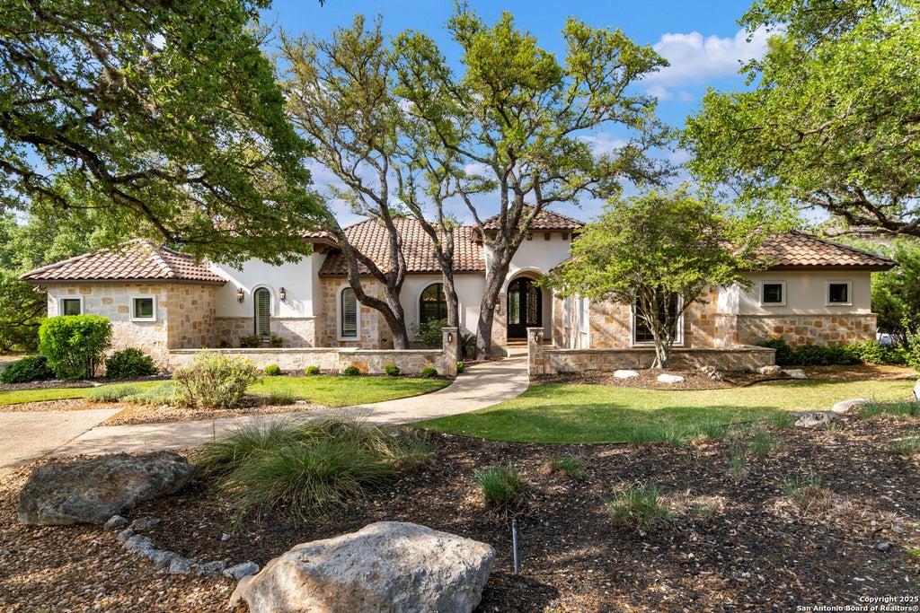 Photo of 147 Augusta, Boerne, TX 78006 (MLS # 1921795)